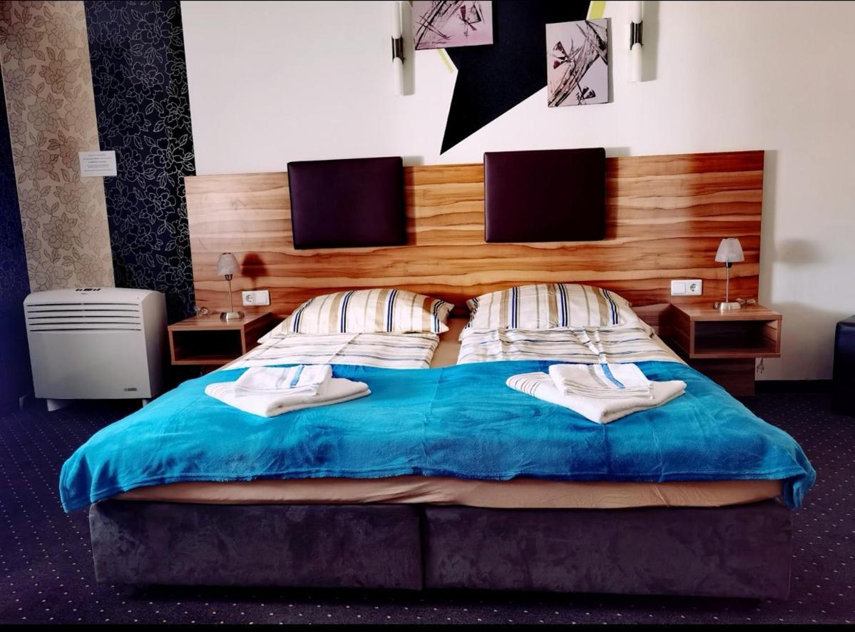 Exakt Holding Hotel Tulln An Der Donau Kültér fotó